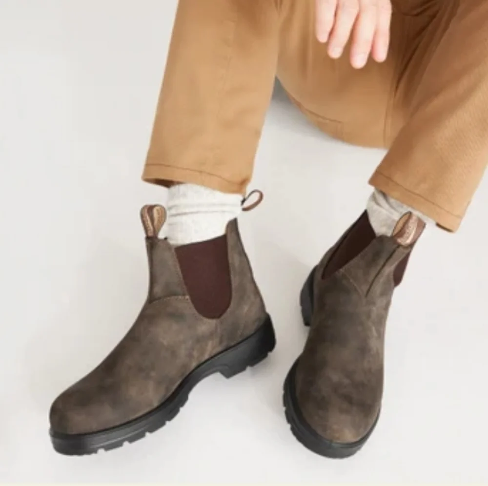 Blundstone MEN'S CLASSICS CHELSEA BOOTS - RUSTIC BROWN AU 9.5 (US SIZE 10.5) - Picture 1 of 16